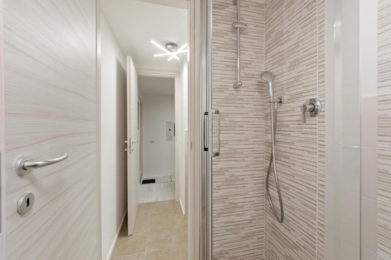 Best Way Rent - Apartments Near Tre Torri District Milano Exterior foto
